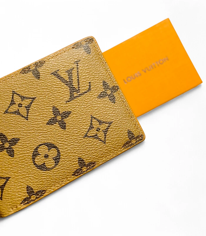 A2 Category (22) Imported Luxe Short Wallet - Image 3