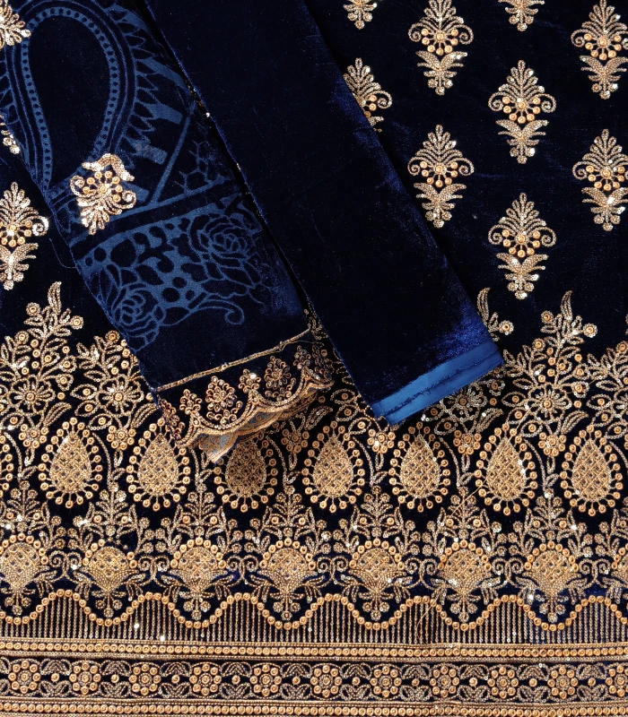 IMG_20251218_170253 (14) Velura Luxe-Palachi Dupatta Velvet Embroidered 3-PC - Image 2