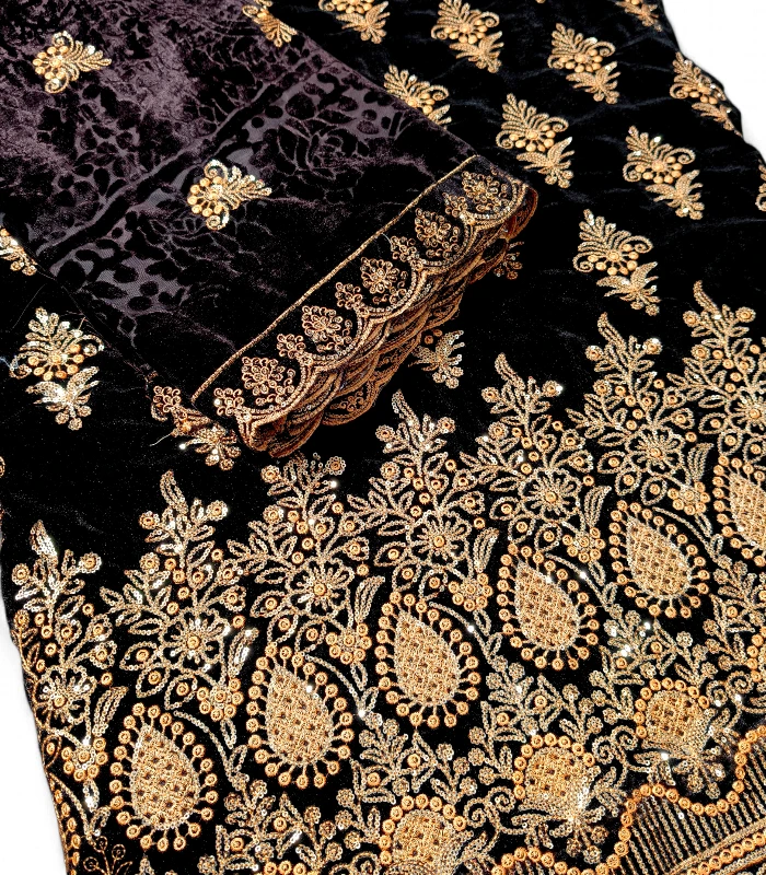 IMG_20251218_170253 (9) Velura Luxe-Palachi Dupatta Velvet Embroidered 3-PC - Image 2