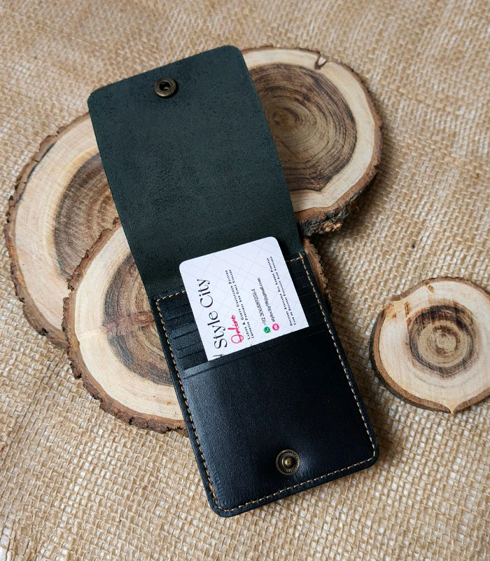 Vertical Wallet 2.2 Viral Vertical Leather Wallet – Slim & Smart - Image 2