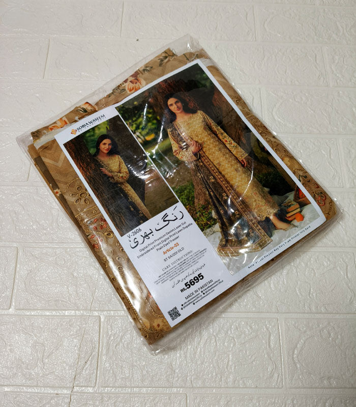 d3 Rangbhari Unstitched Embroidered 3-PC - Image 4