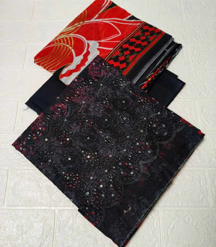 d4.3 Esra Embroidered Lawn 3-PC - Image 3