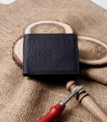 Savage Croc Matte Leather Wallet – Bold Crocodile Pattern